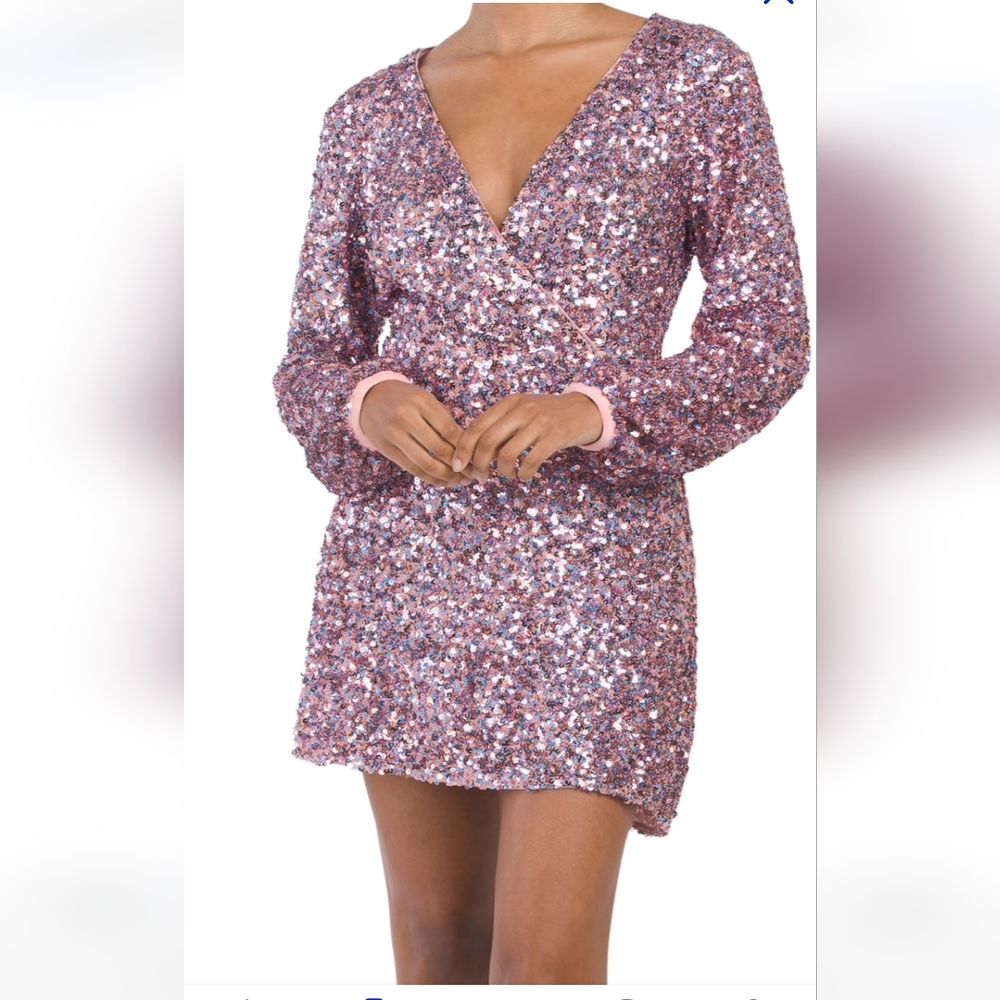 Multicolored mini sequin dress, size Medium, NWoT (belt not included)